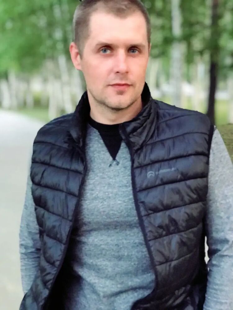  31728334  Andrey, 39 ,    