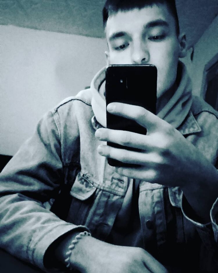 25246984  , 30 ,    