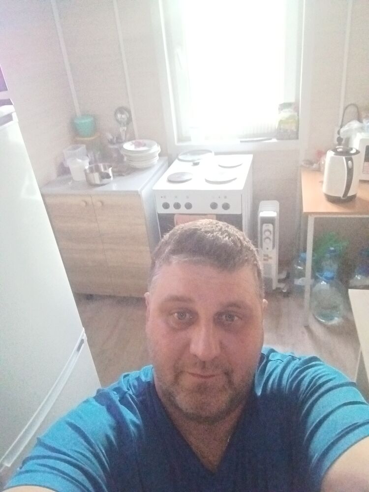  27032984  , 45 ,    