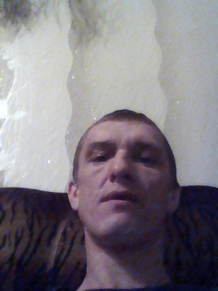  11347374  Urij, 43 ,    