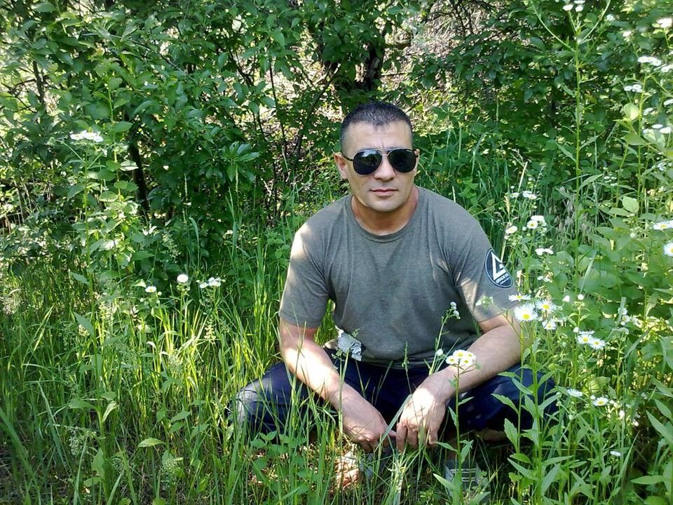  ,   Rauf, 49 ,   ,   , c 