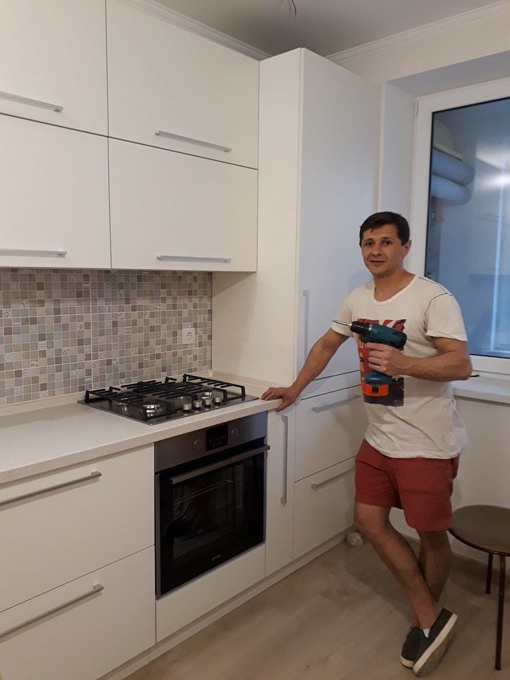  ,   Sergei, 43 ,   ,   , c 