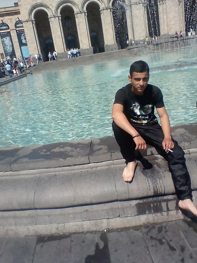 ���� 16959654 ������� Artur, 32 ����, ���� ���������� � �������