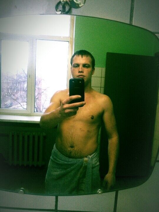  ,   Aleks, 33 ,  
