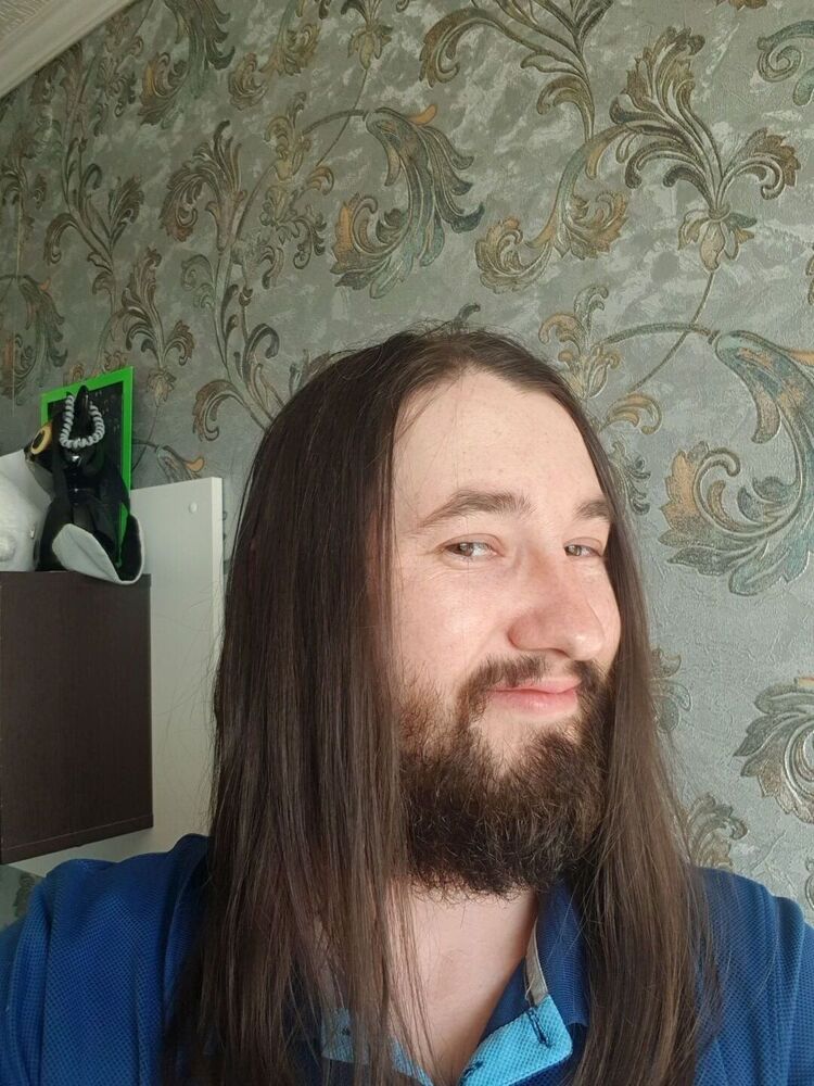  30107254  Igor, 33 ,    