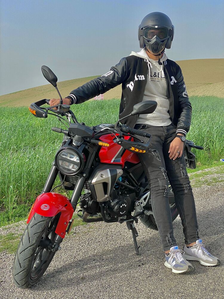  ,   Zaki, 26 ,   ,   