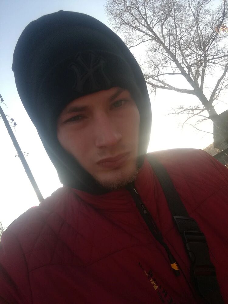  33259854  , 24 ,    