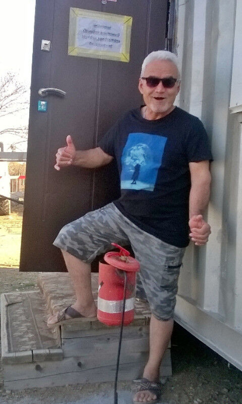 ,   Shon, 58 ,   