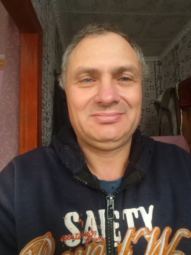  24685944  , 54 ,    