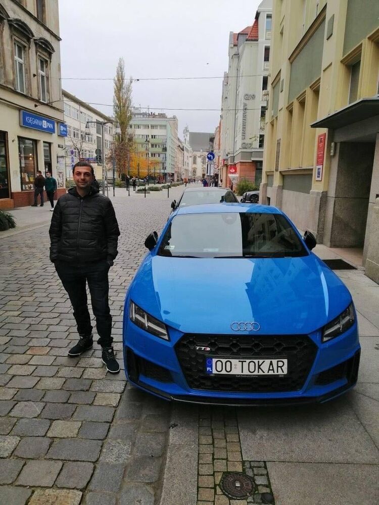  25893704  Andrij, 37 ,    