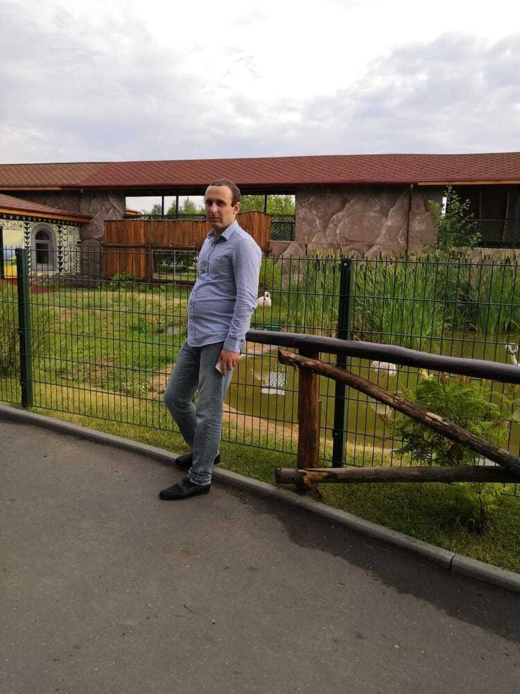   ,   Aro, 40 ,   ,   , c 