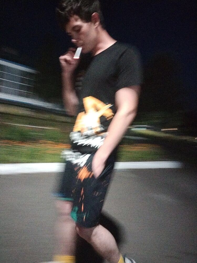  30851034  Mikhail, 25 ,    