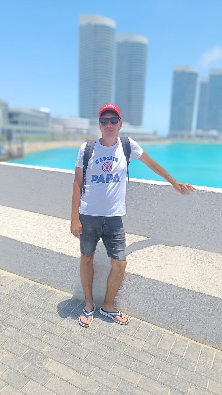  52772884  Vovchik, 24 ,    -