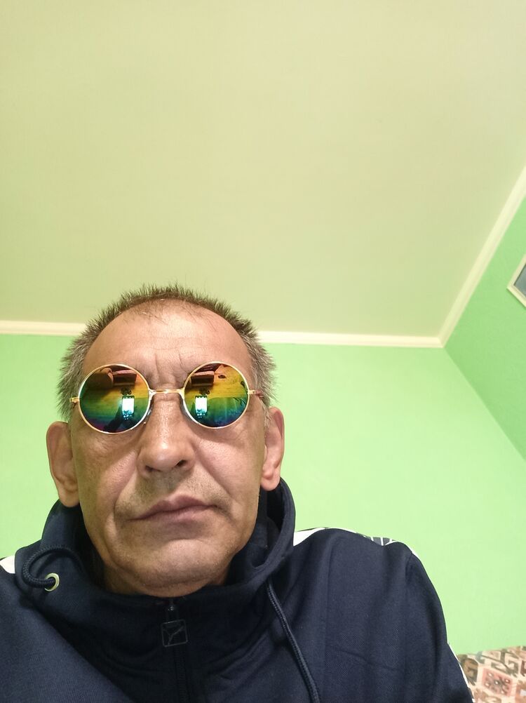  23194604  , 57 ,    