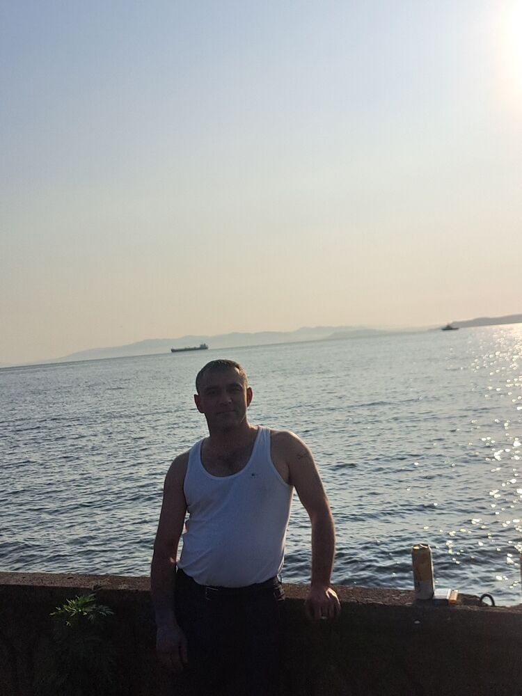 52300804  , 38 ,    