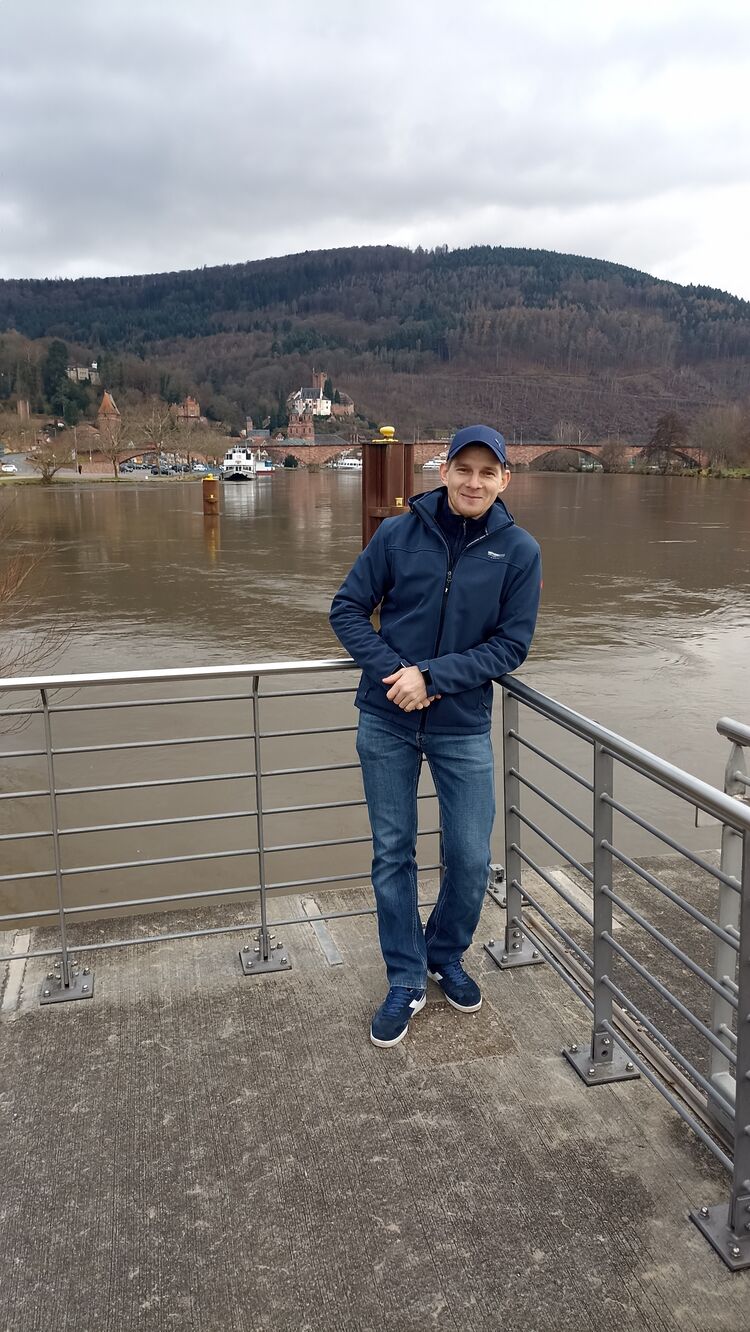  Aschaffenburg,   , 37 ,     , c , 