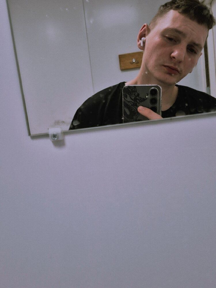  52327584  , 20 ,    