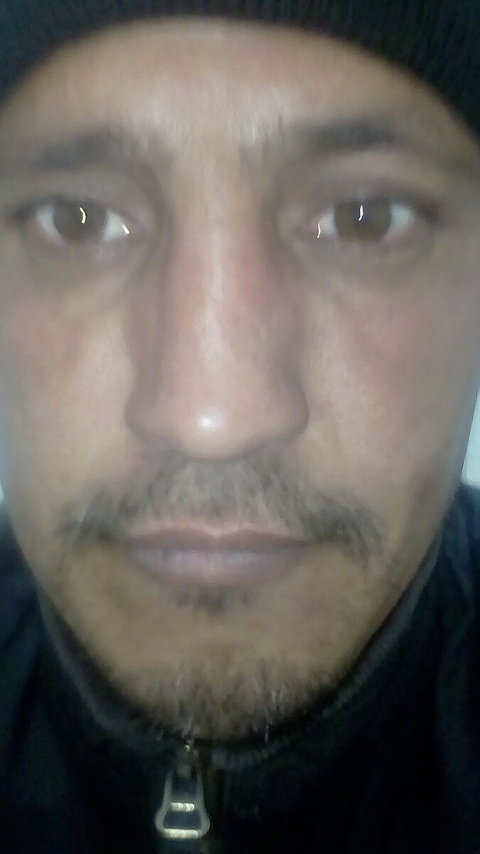  13942174  Basir, 48 ,    