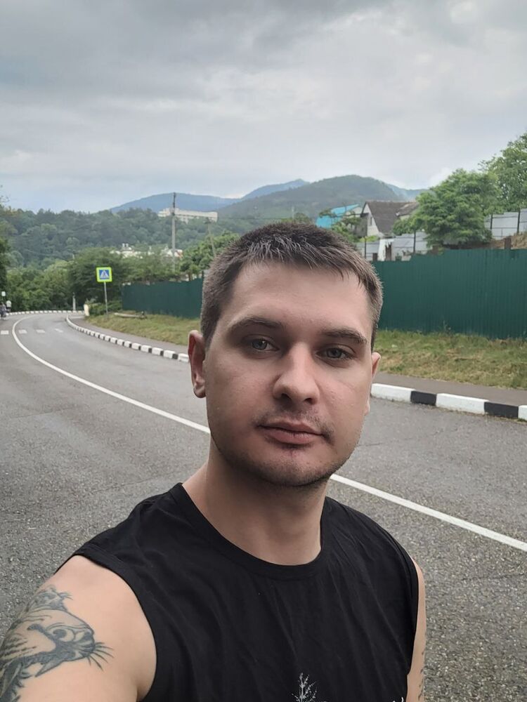  39042374  , 27 ,    