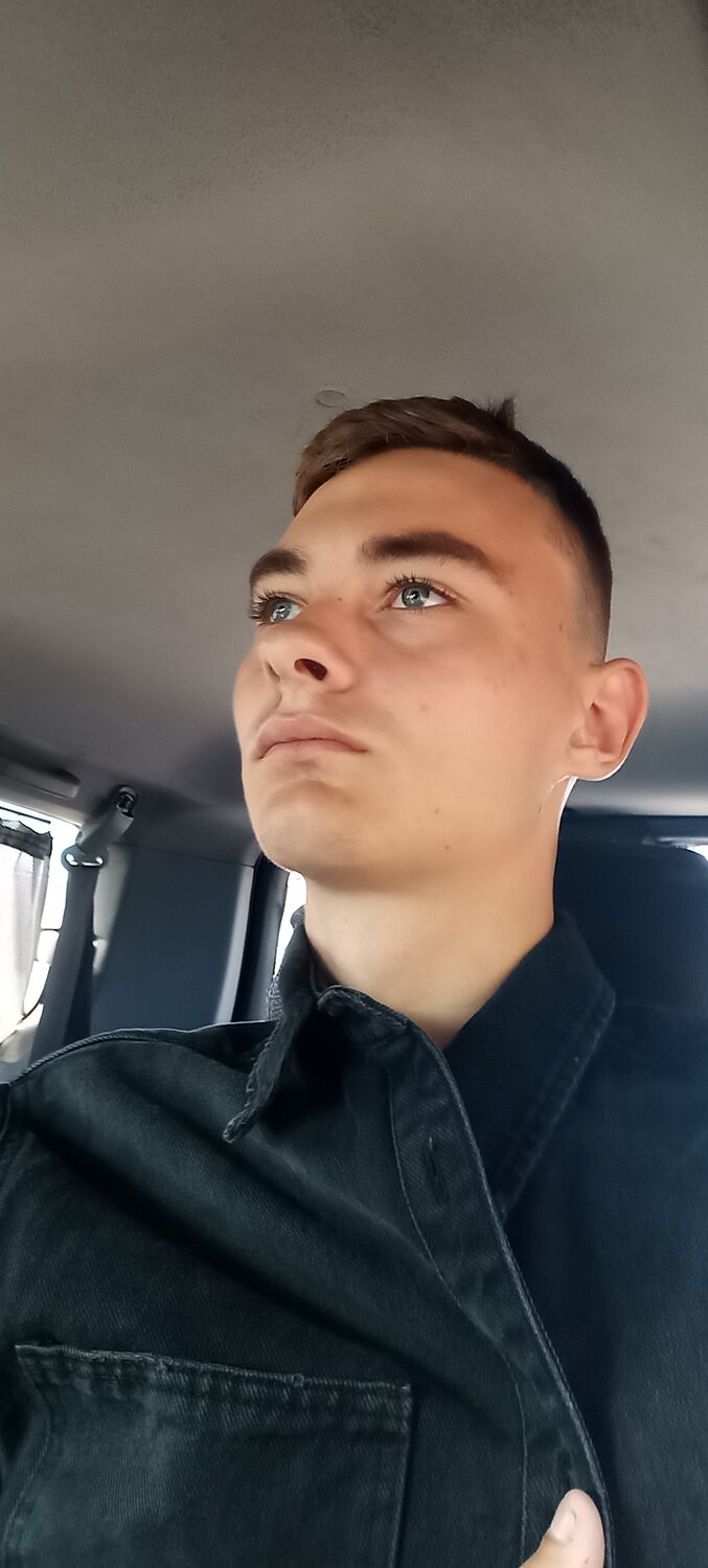  36671924  , 21 ,    -