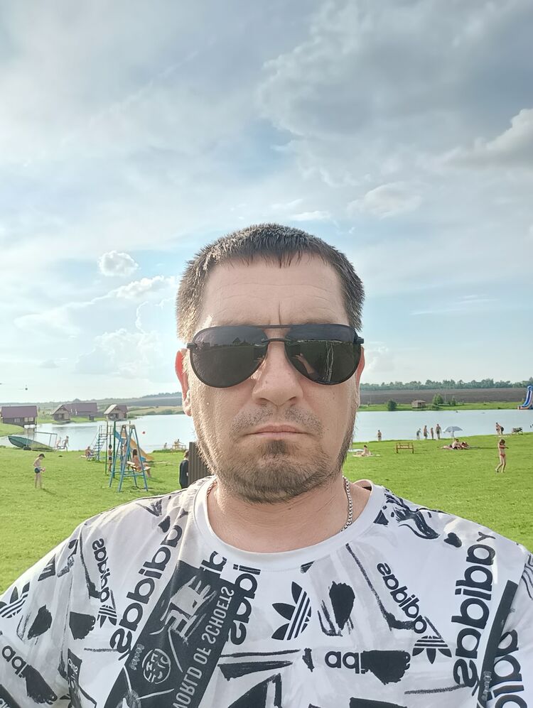  28319774  , 43 ,    