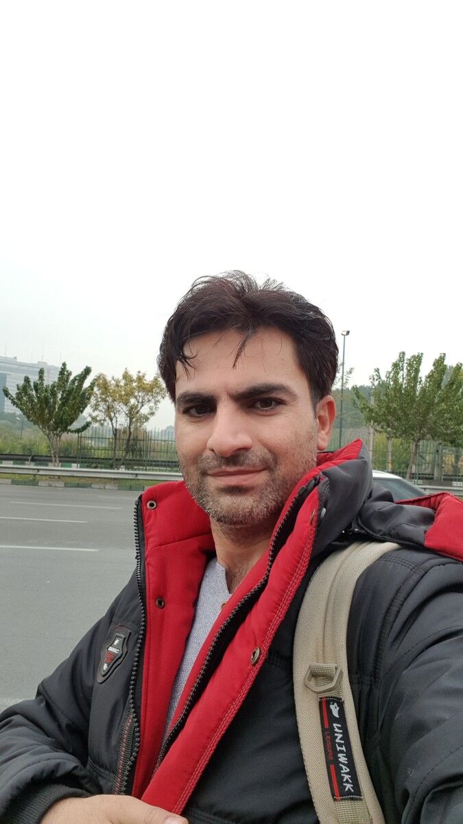  17934314  Arash, 42 ,    