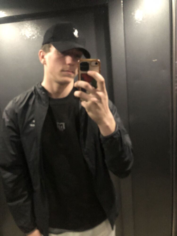  42032804  , 21 ,    
