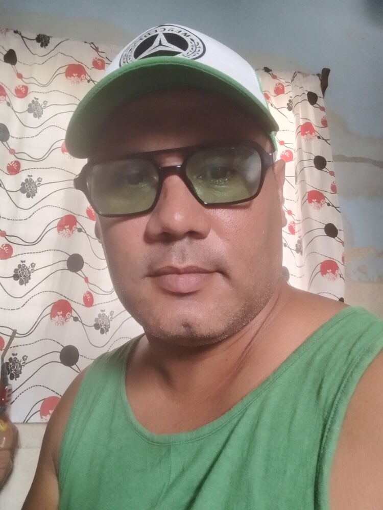  Havana,   Carlos, 41 ,   ,   