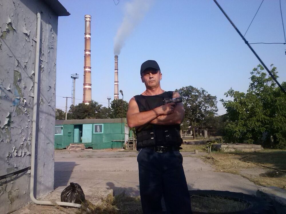  17833714  , 57 ,    