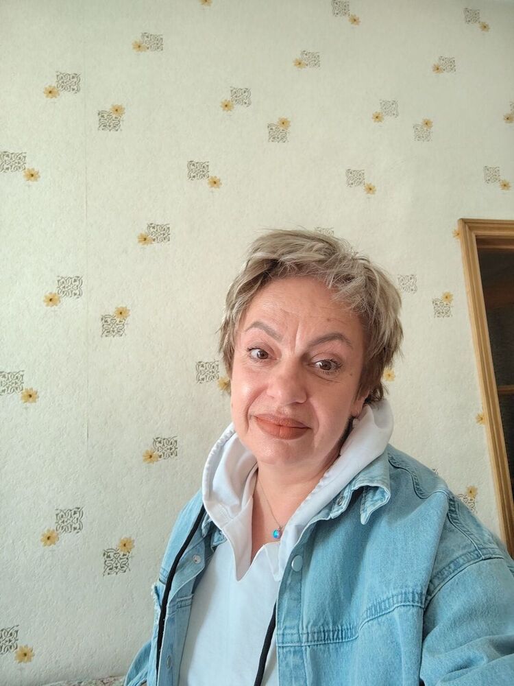  52343404  , 61 ,    