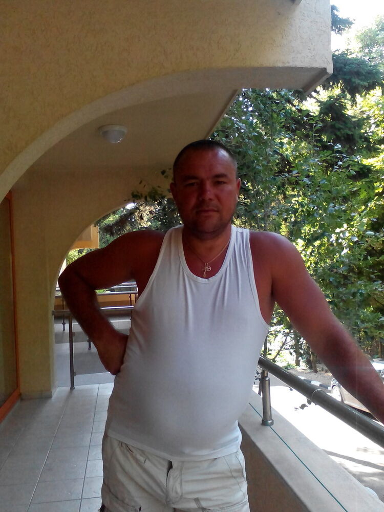  7779724  Viorel, 48 ,    