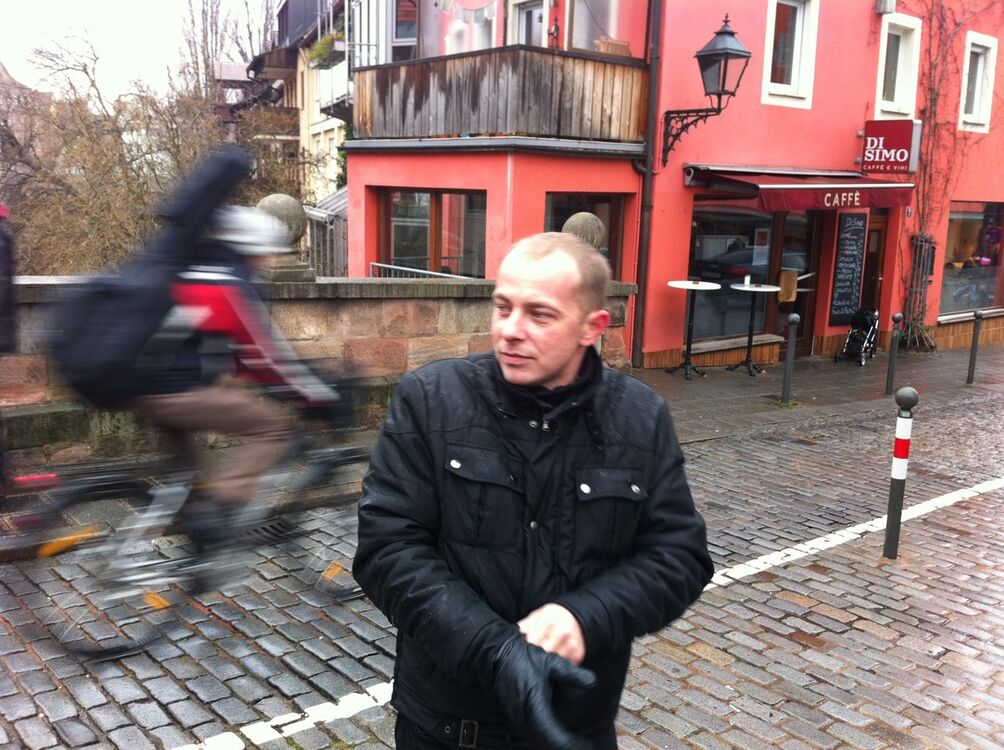  8417954  Aleksei, 47 ,    
