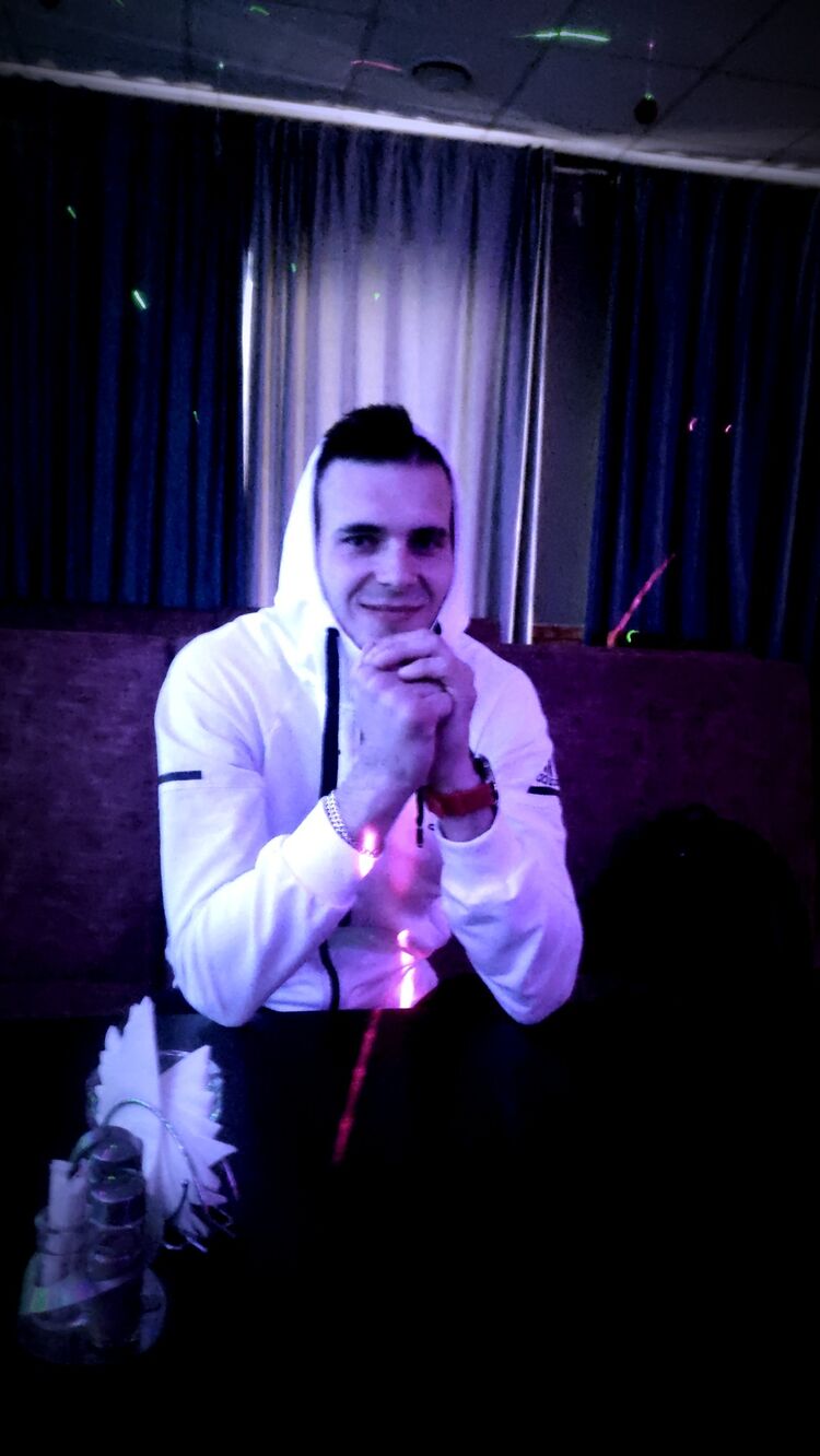  ,   Alexey, 25 ,   ,   , c , 