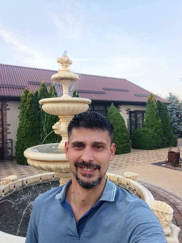   ,   Pavel, 41 ,   ,   , c , 