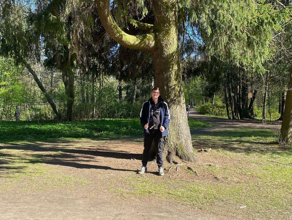  -,   , 24 ,     , c 