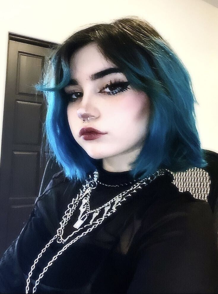  27701594  , 22 ,    -