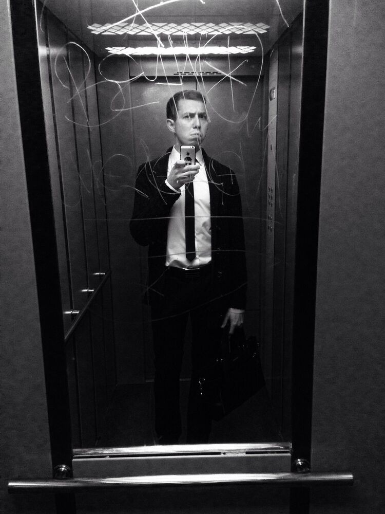  ,   Viktor, 31 ,   ,   , c 