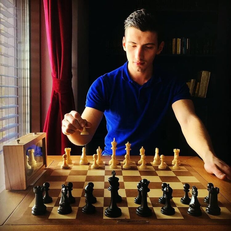 ���� 20695284 ������� Anar, 35 ���, ���� ���������� � ����