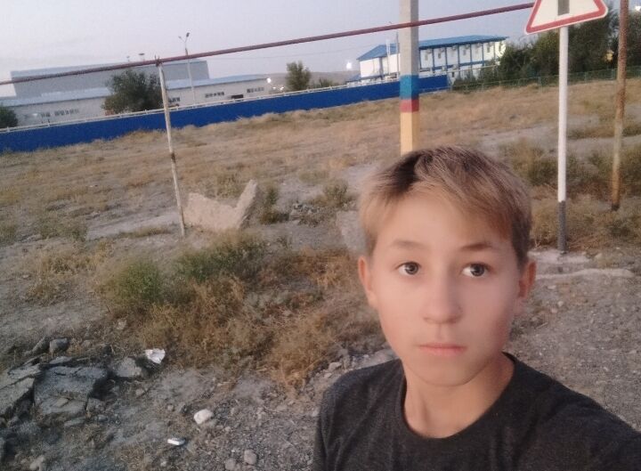  30403174  , 21 ,    