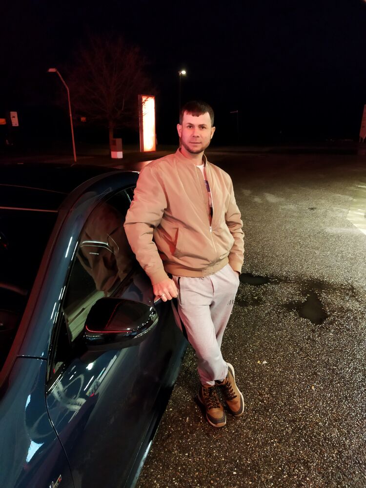  ,   Vasile, 36 ,   ,   