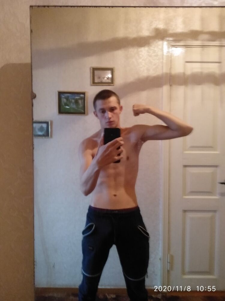  21644874  Artem, 27 ,    