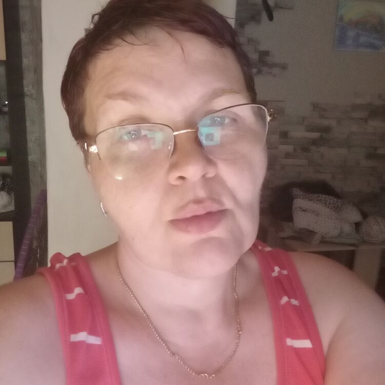  52852334  , 49 ,    