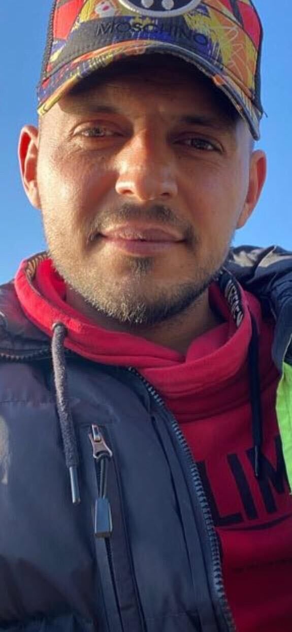  Aydin,   Hachico, 32 ,   ,   