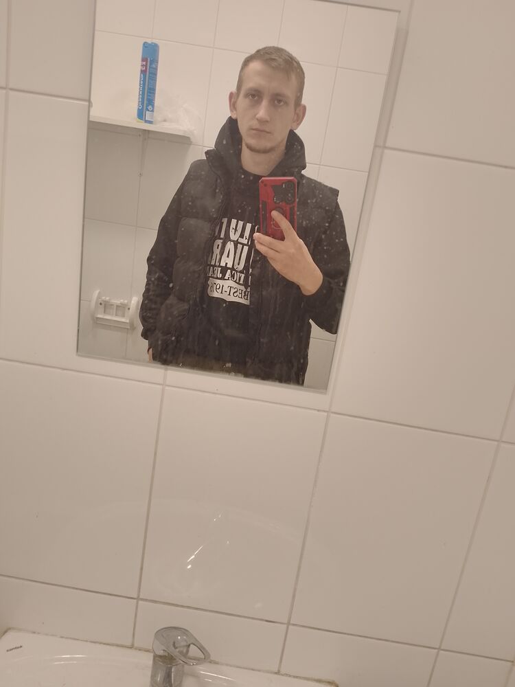  42831674  , 25 ,    