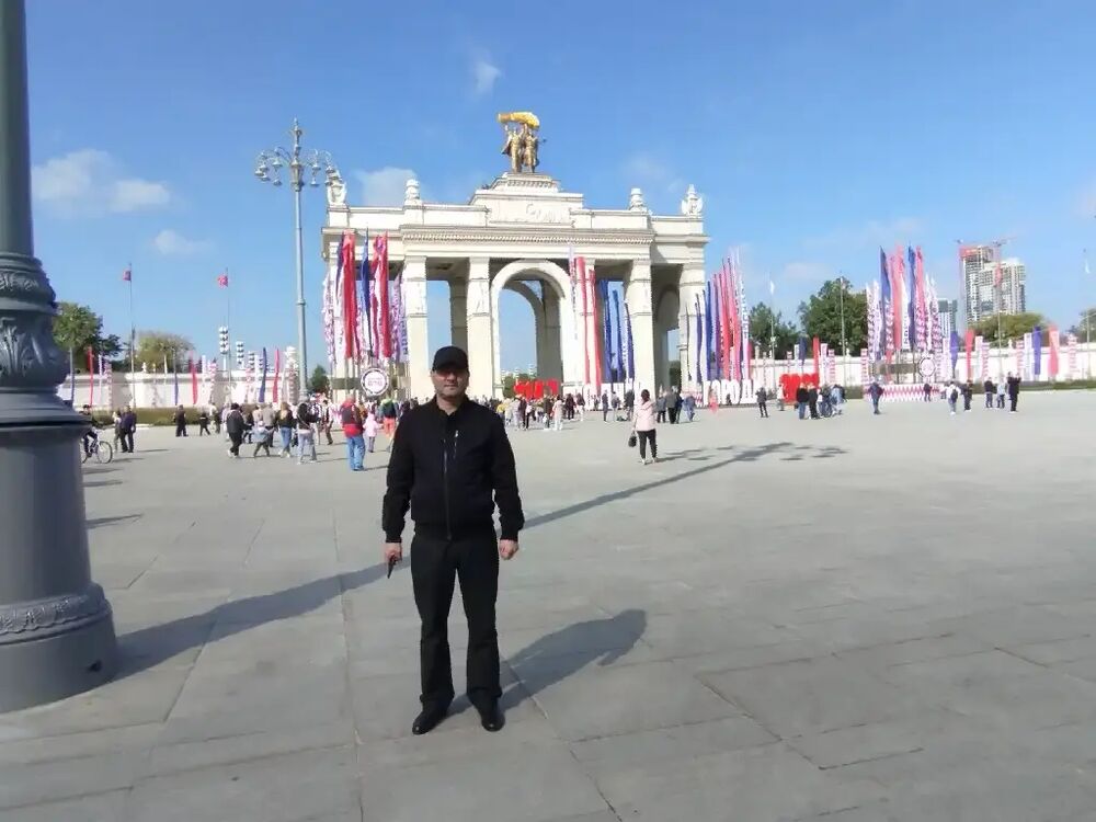  37817124  Rustam, 44 ,    