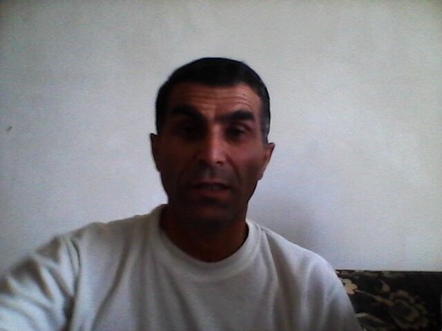  4535724  Tofiq, 43 ,    