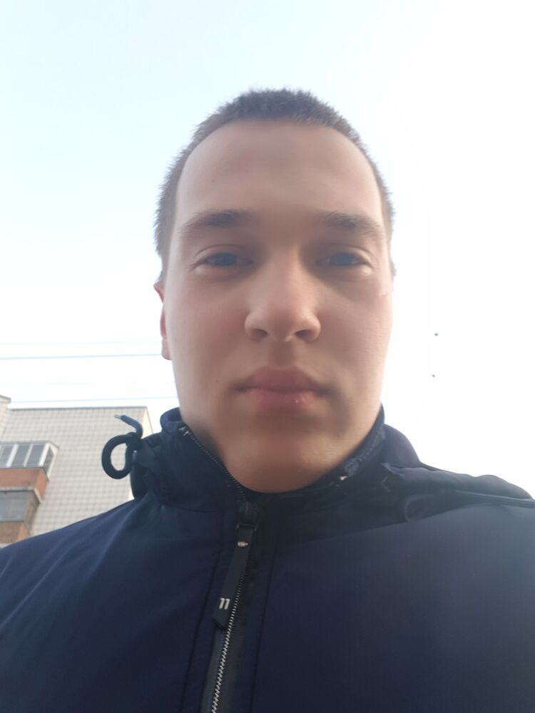  ,   Maksim, 29 ,   
