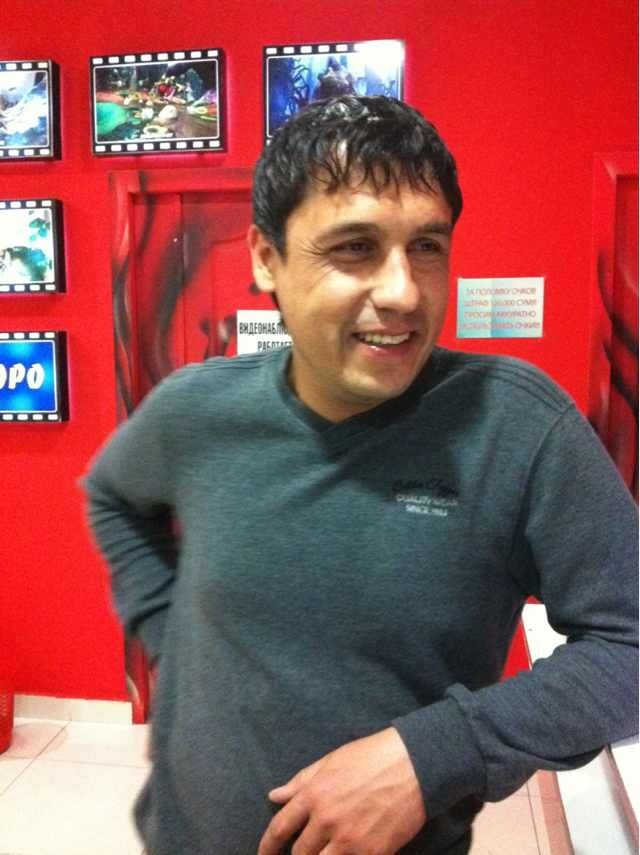  4822794  Alisher, 44 ,    
