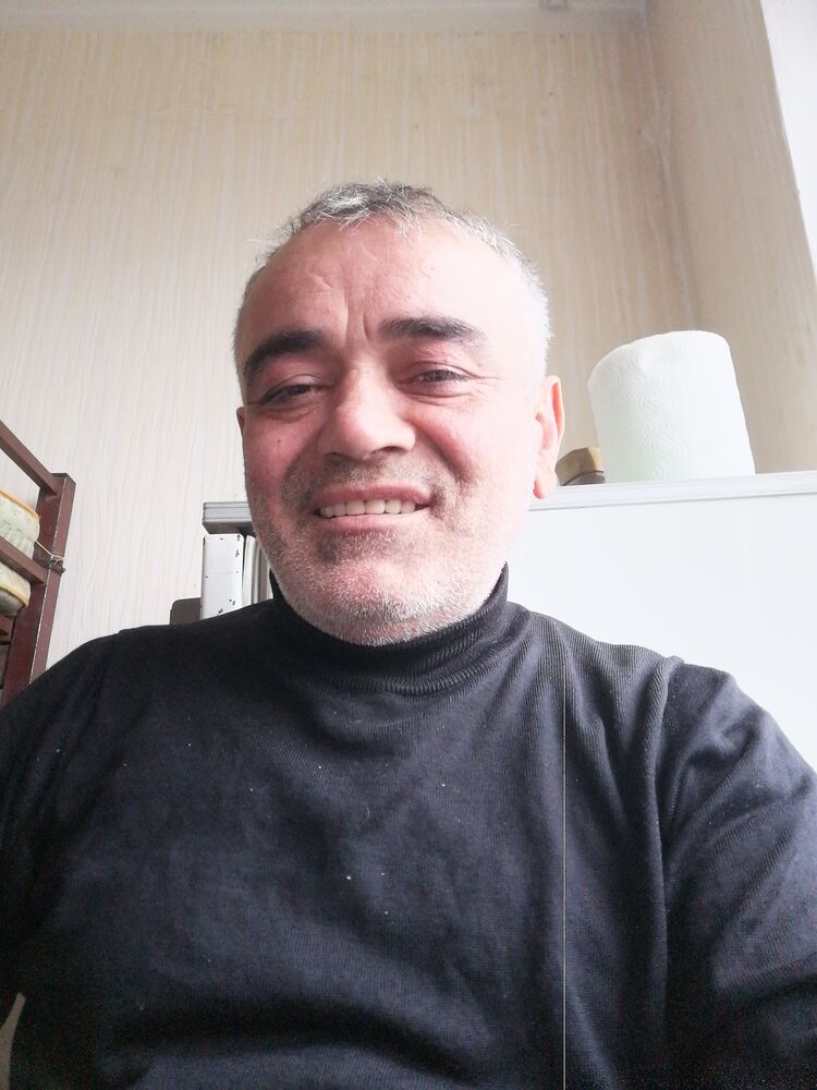  33667844  Sezgin, 48 ,    