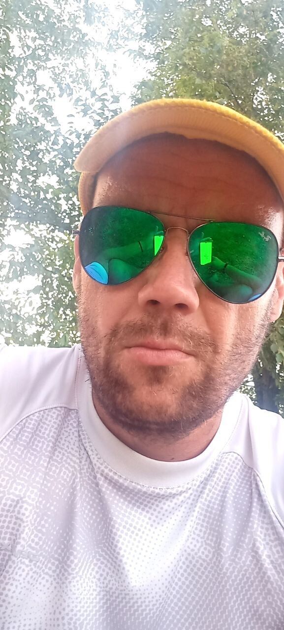 ���� 24790244 ������� Red, 39 ���, ���� ���������� � �������-��-����